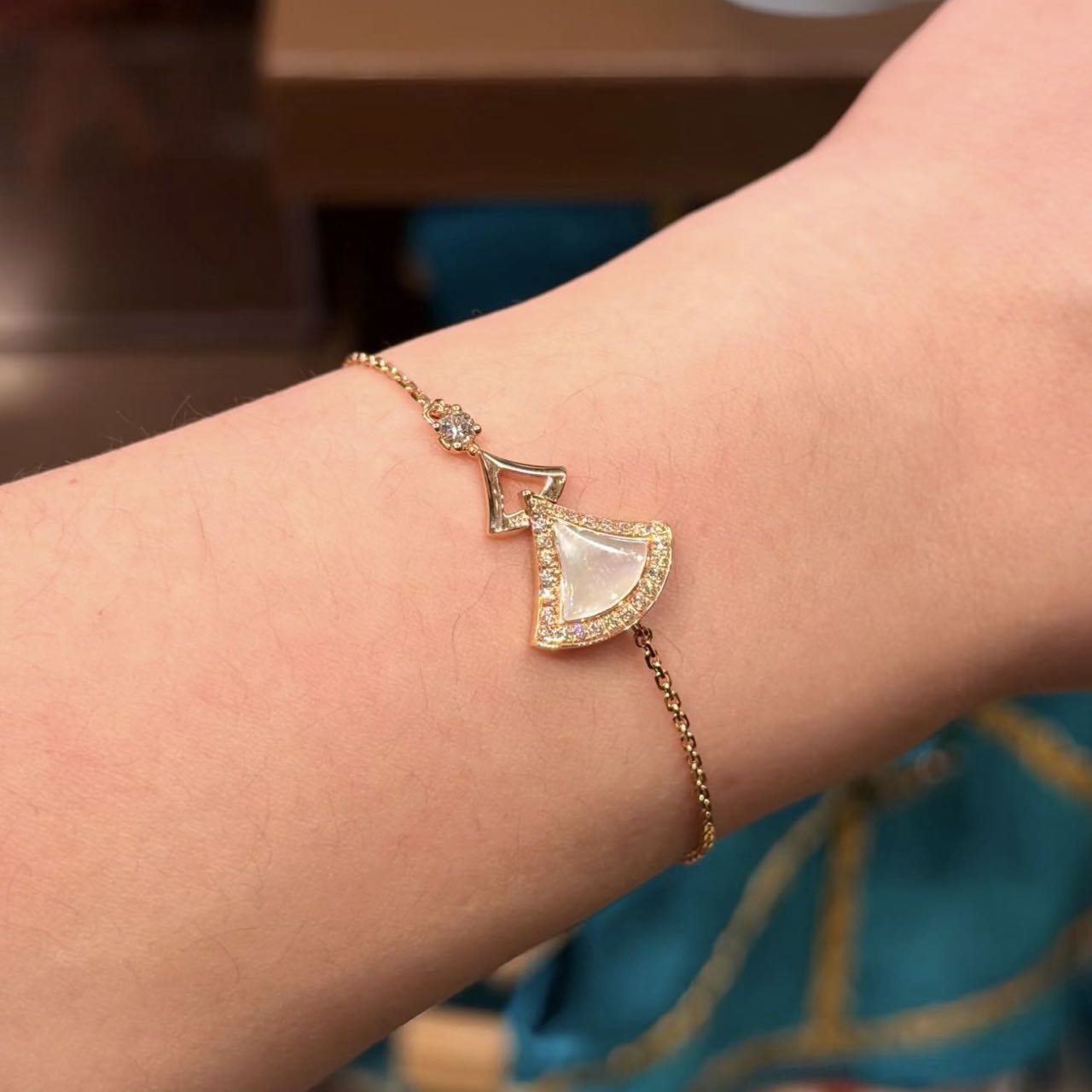 Bracelet Necklace Ring Earrings