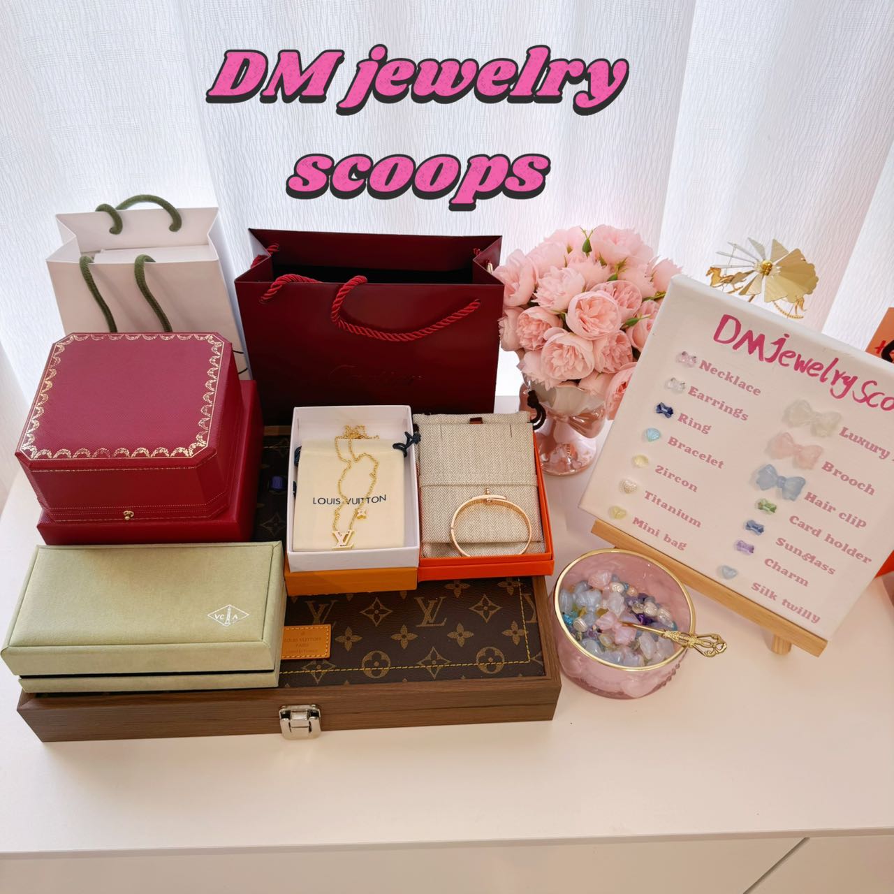 Blind jewelry and lucky Scoop