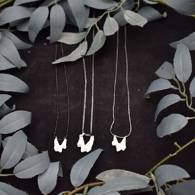 2101 Jewelry series Handmade Bone Necklace & Earrings Figurine Artisan Jewelry Unique Gothic for Halloween Christmas Gift Collectible Creative