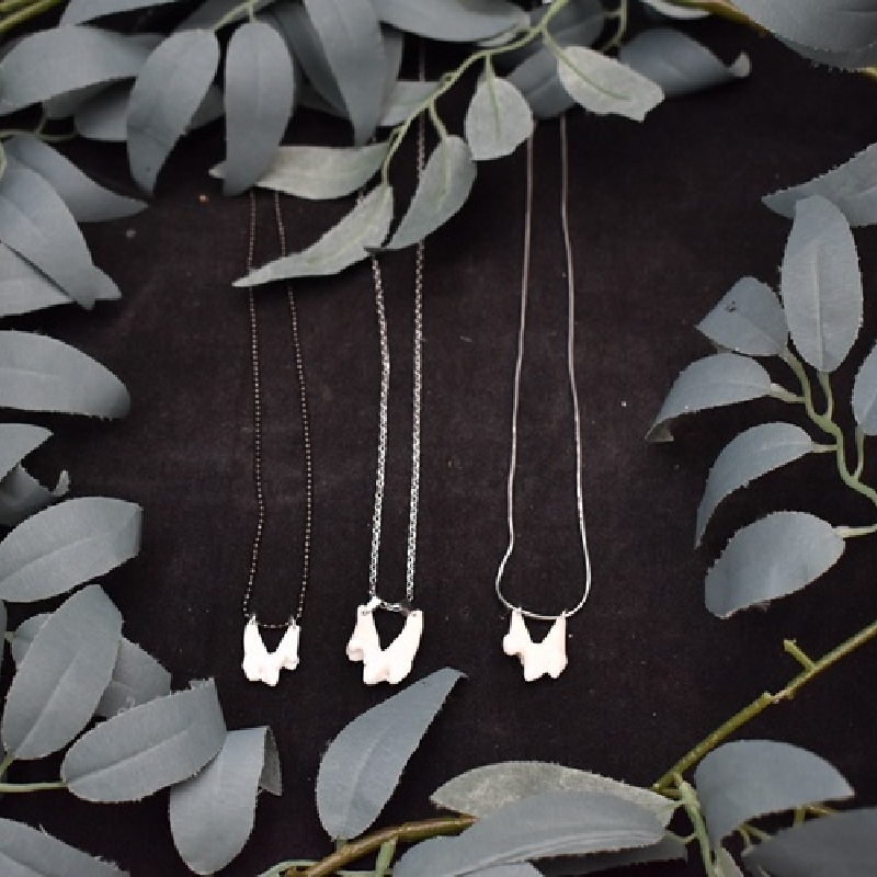 2101 Jewelry series Handmade Bone Necklace & Earrings Figurine Artisan Jewelry Unique Gothic for Halloween Christmas Gift Collectible Creative