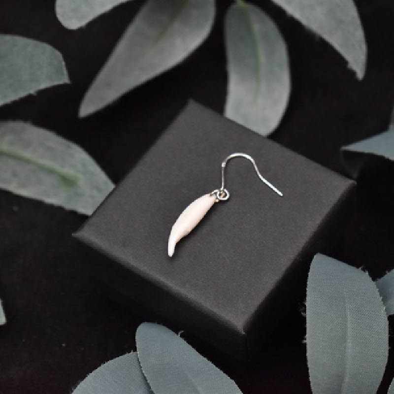 2101 Jewelry series Handmade Bone Necklace & Earrings Figurine Artisan Jewelry Unique Gothic for Halloween Christmas Gift Collectible Creative