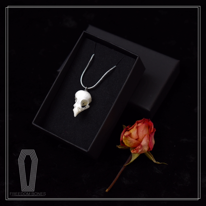 2101 Jewelry series Handmade Bone Necklace & Earrings Figurine Artisan Jewelry Unique Gothic for Halloween Christmas Gift Collectible Creative