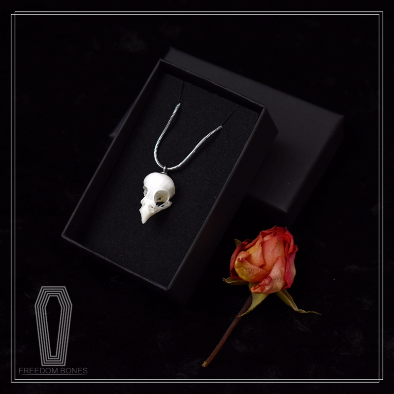 2101 Jewelry series Handmade Bone Necklace & Earrings Figurine Artisan Jewelry Unique Gothic for Halloween Christmas Gift Collectible Creative