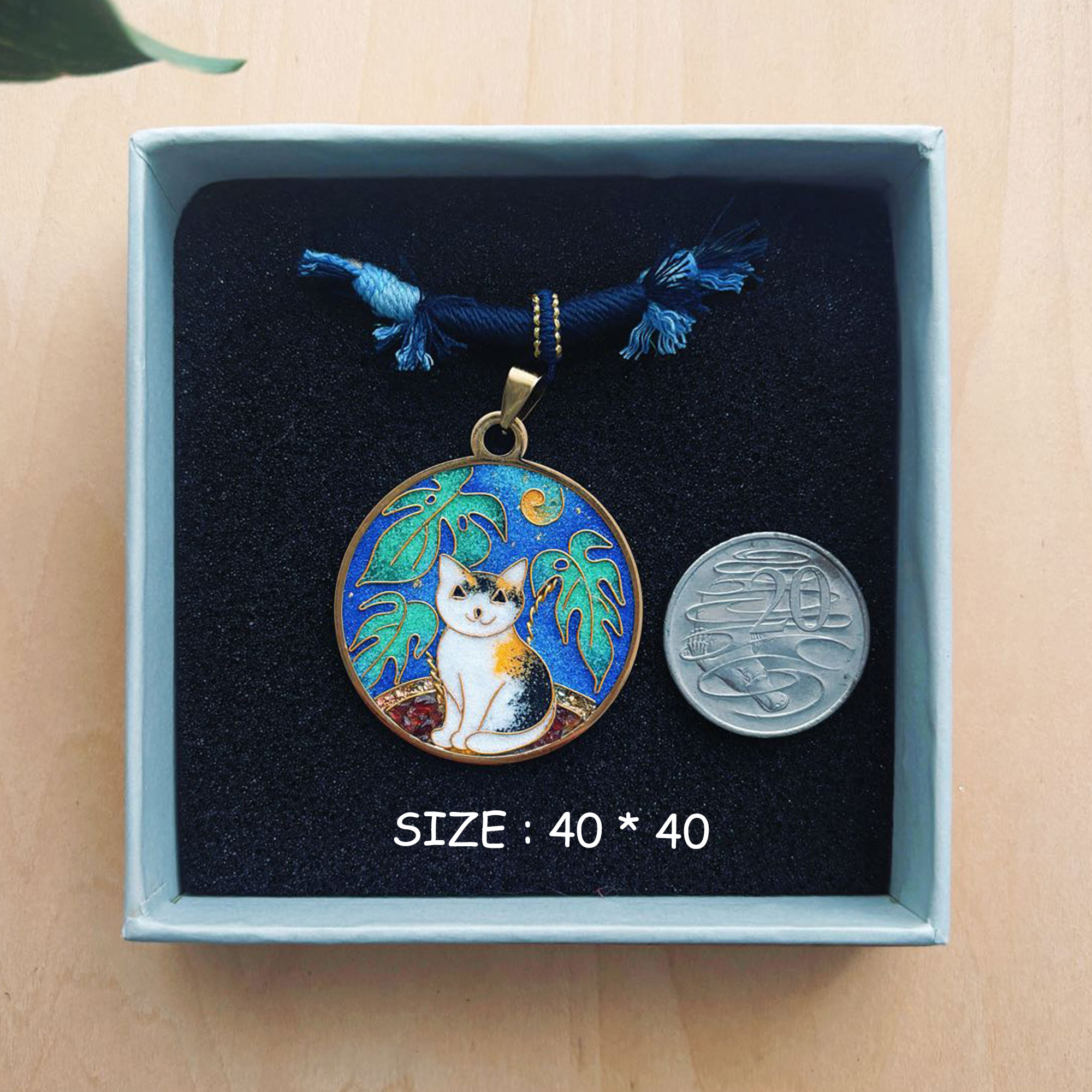 Handmade Custom Cloisonné Cat Necklace,Starry Night Pet Portrait Pendant with Natural Amethyst, Unique Personalized Gift
