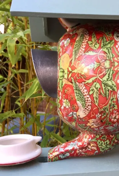 William Morris Teal Teapot Bird House and Feeder🦜🦅