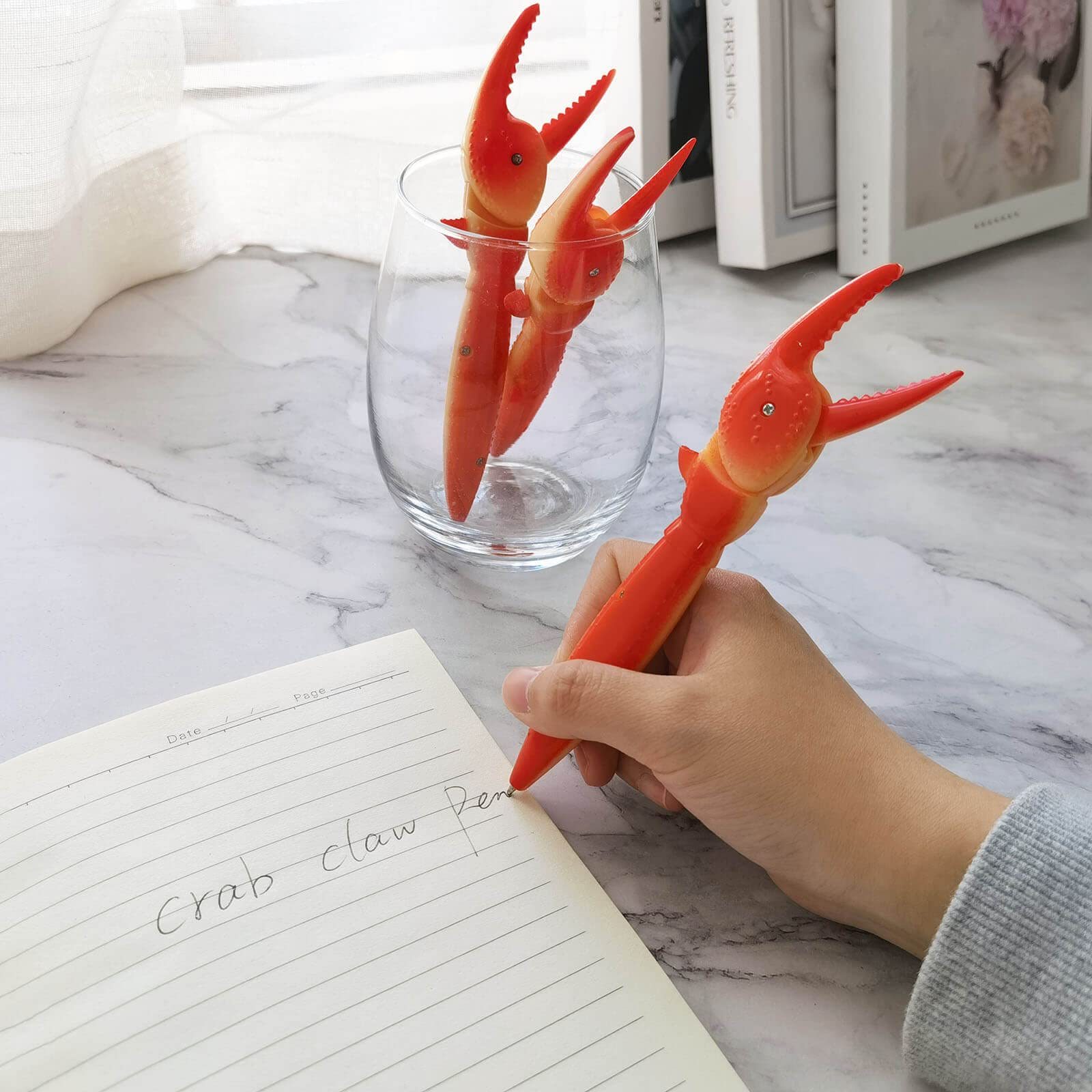 🤪Vivid Crabe Claw Shape Pens✏