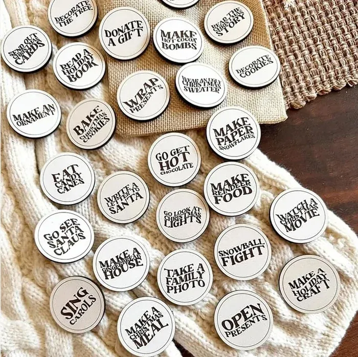 🎄Christmas Countdown Tokens Set