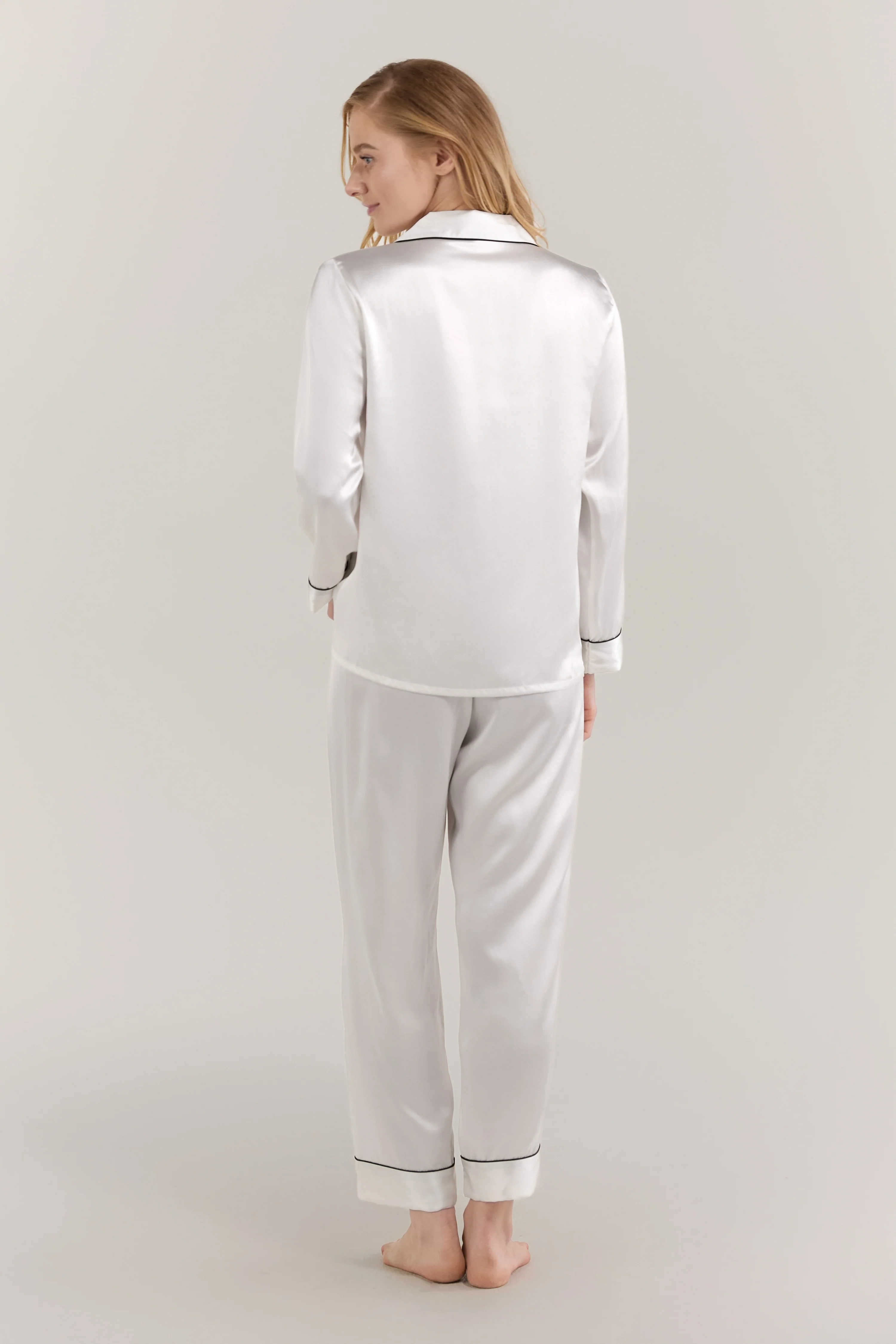 Women’s Long-Sleeve & Pants Silk Pajama