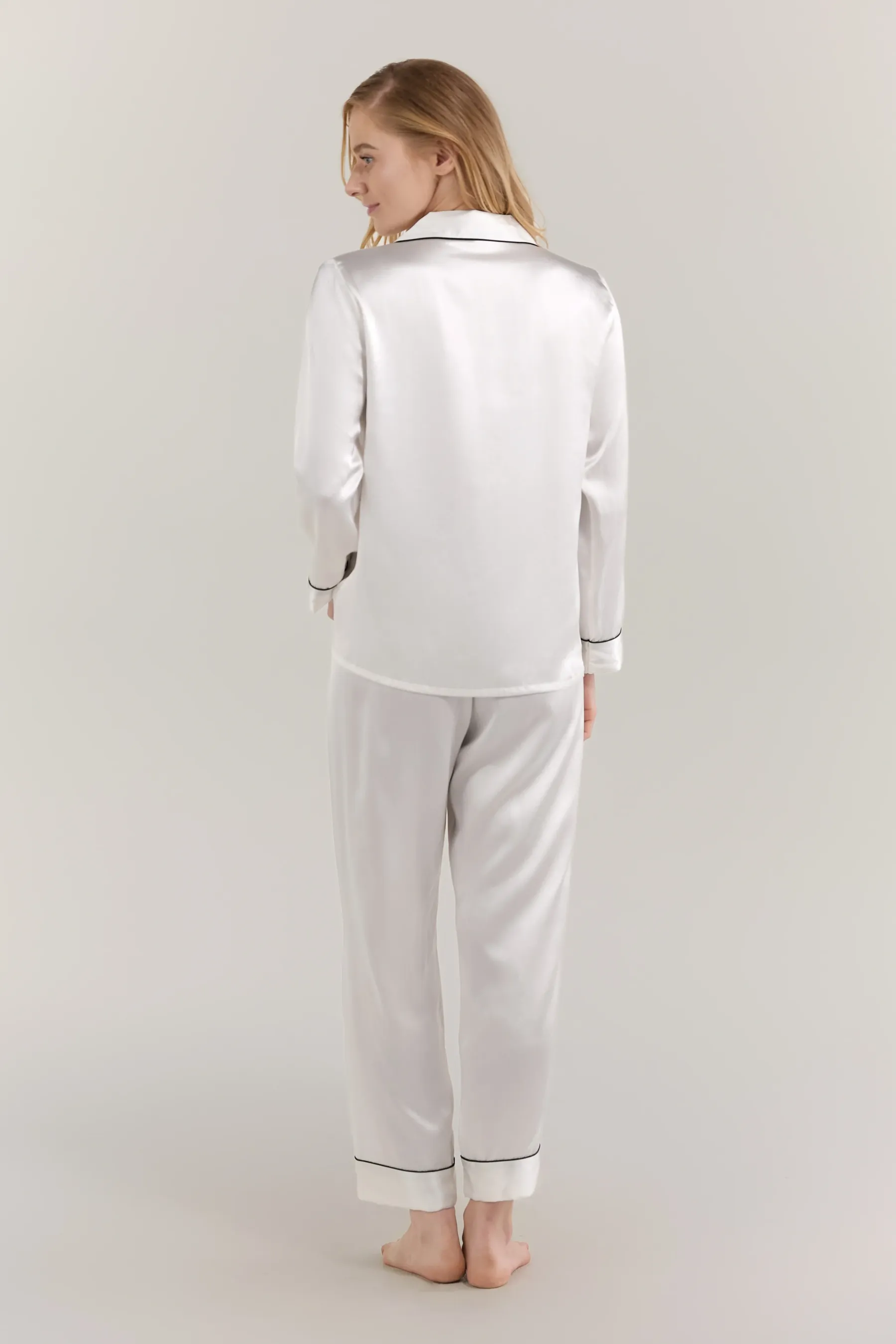 Women’s Long-Sleeve & Pants Silk Pajama