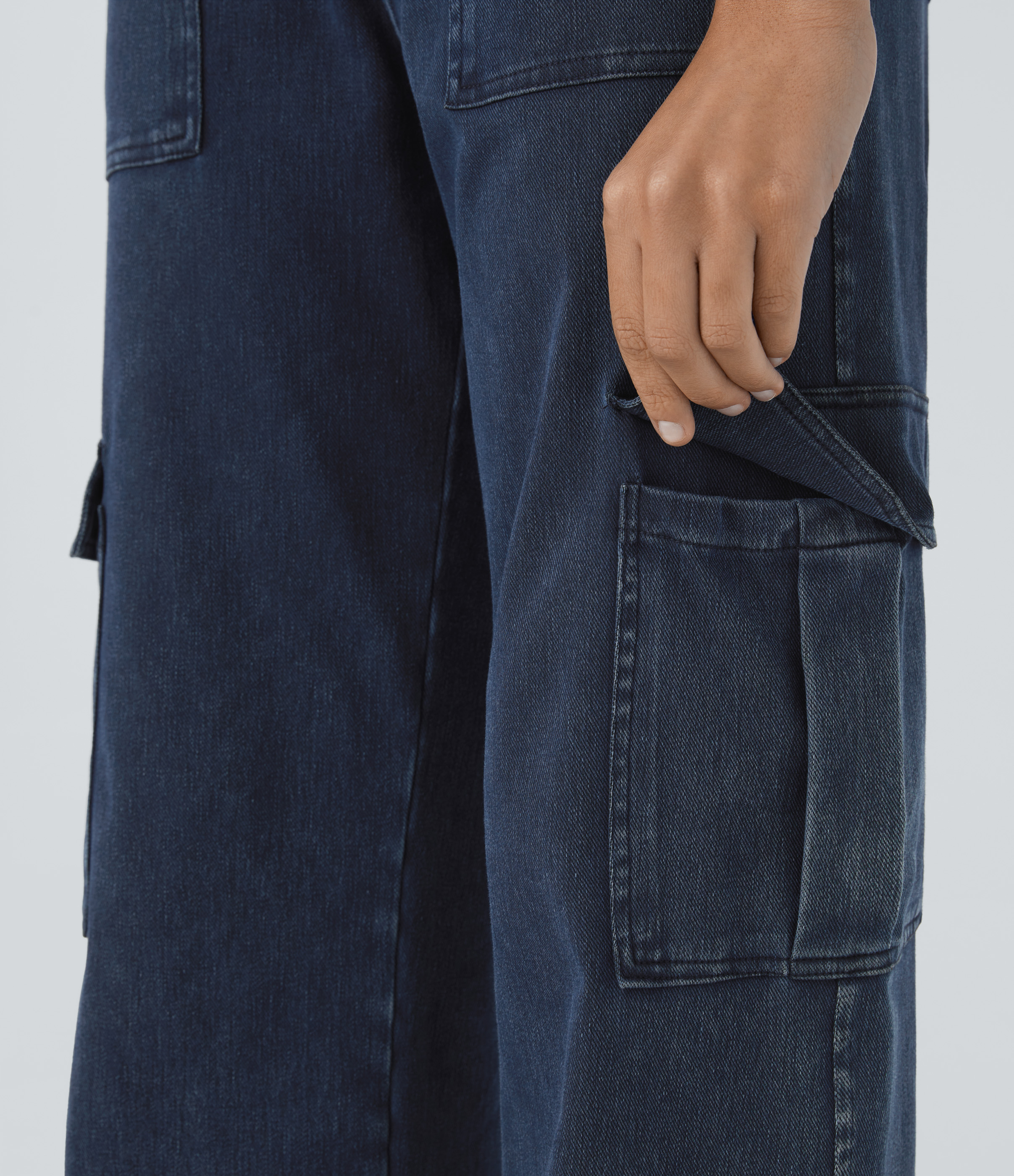 Mid Rise Pockets Straight Leg Casual Cargo Jeans