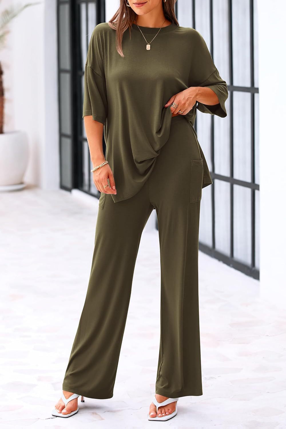 🔥 Flash Sale | Women's Comfy & Loose Two-Piece Set (Short-Sleeve Top + Pants)