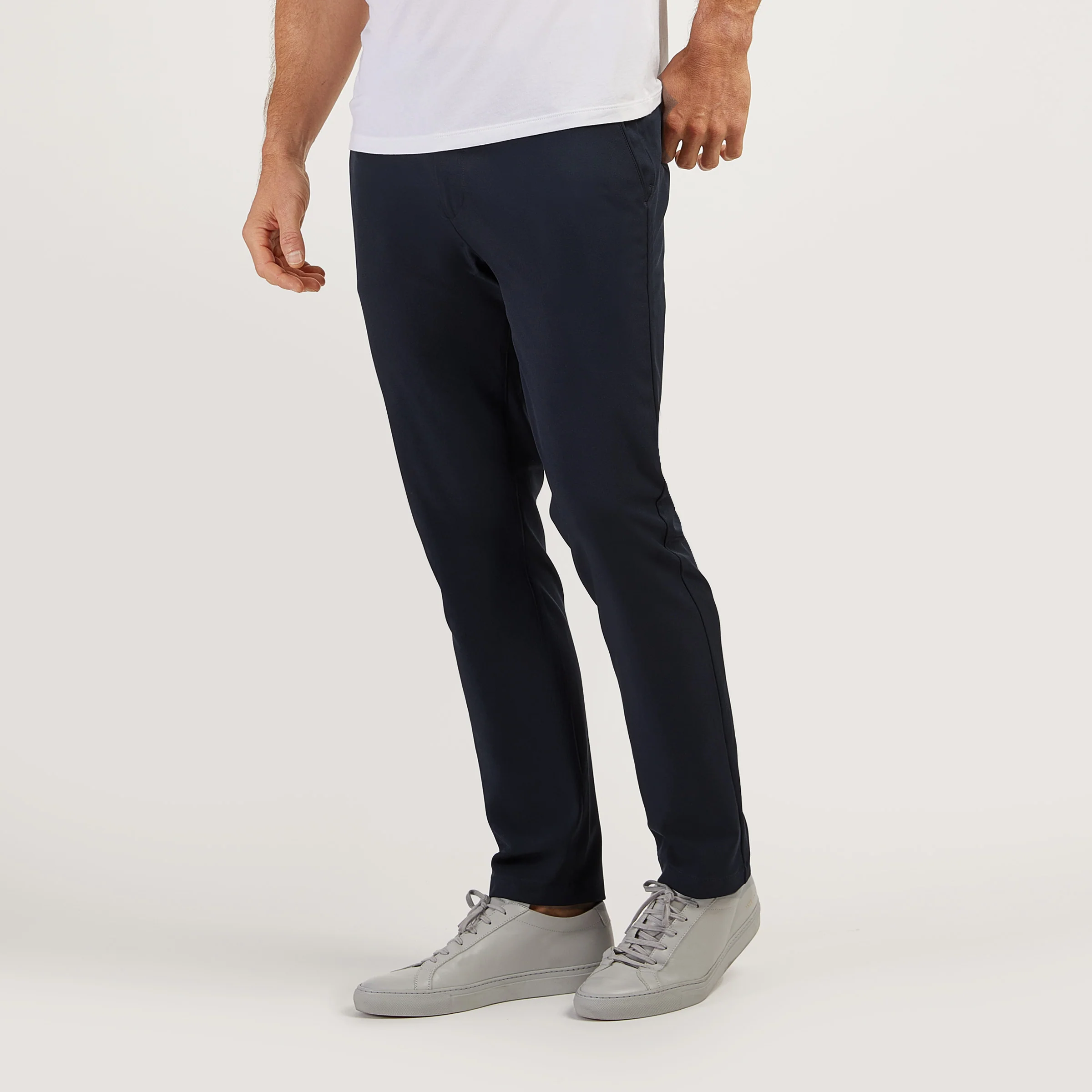 ⚡Men's 5-Pack - Tech Slim Pants