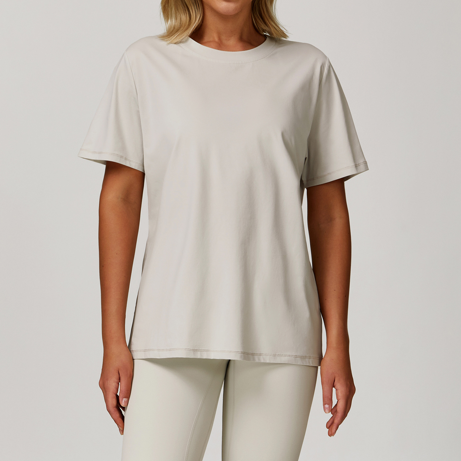 Versatile Round-Neck Relaxed Fit Quick-Dry Top