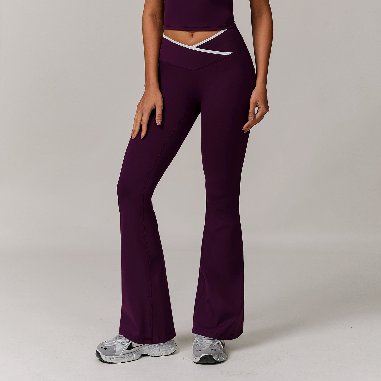 Ombreezy Slim-Fit Flared Yoga Leggings