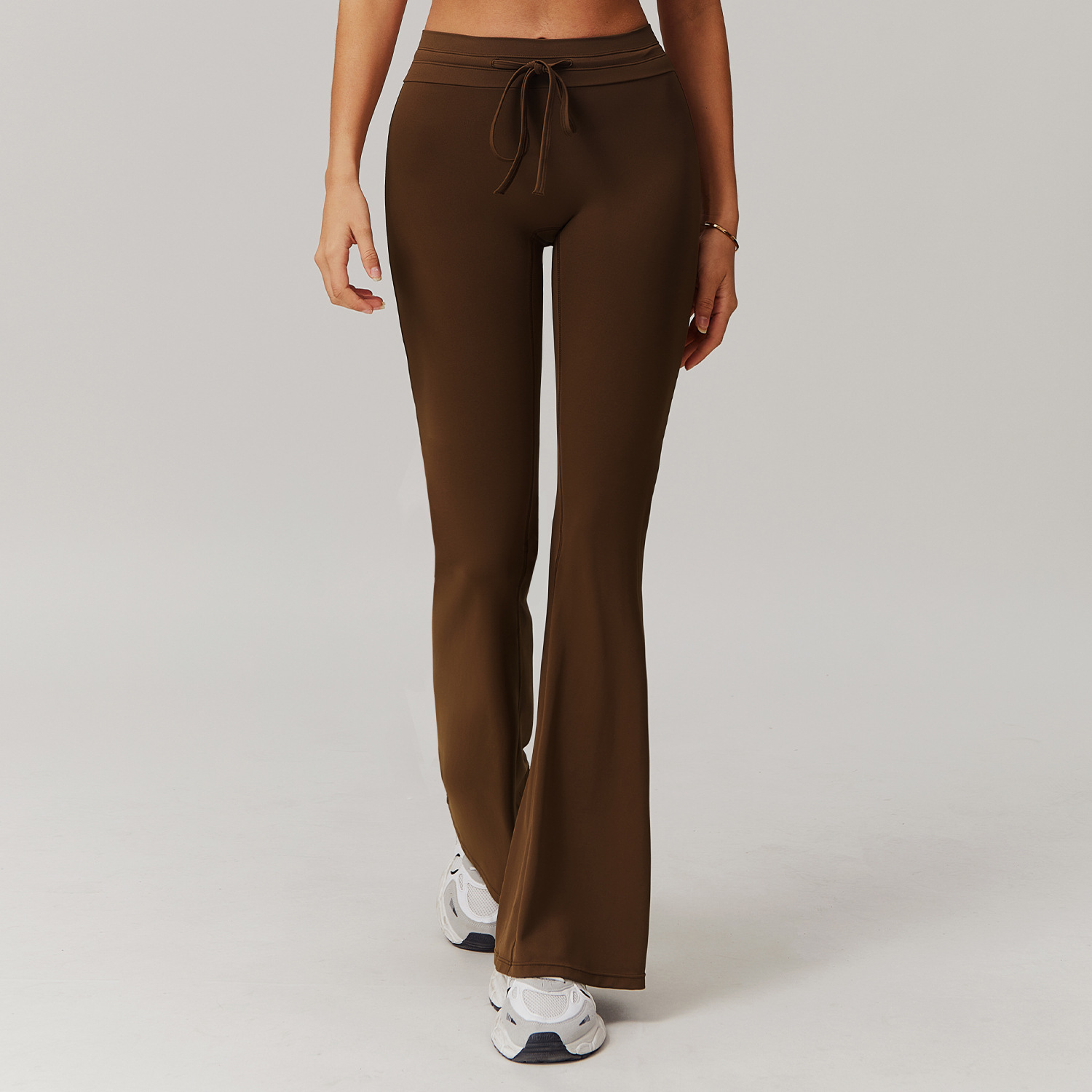 Ombreezy High-Waist Flared Yoga Trousers with Sculpting Fit"