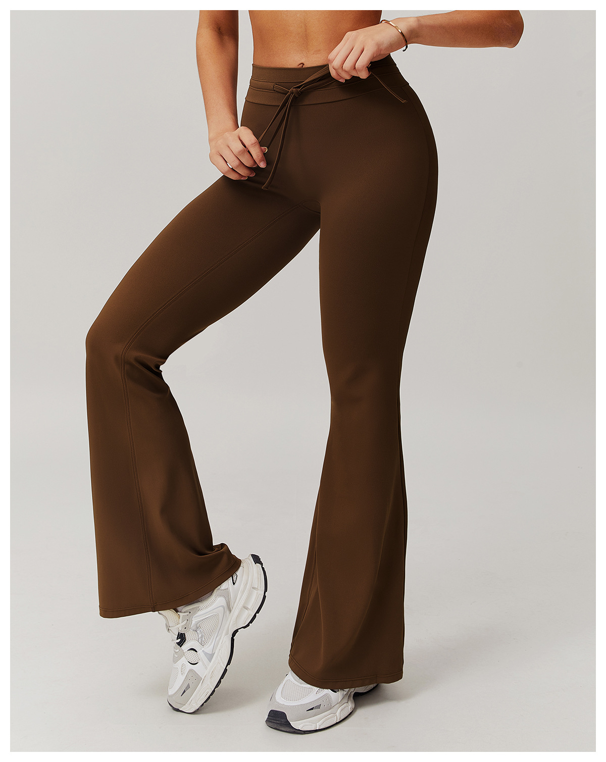 Ombreezy High-Waist Flared Yoga Trousers with Sculpting Fit"