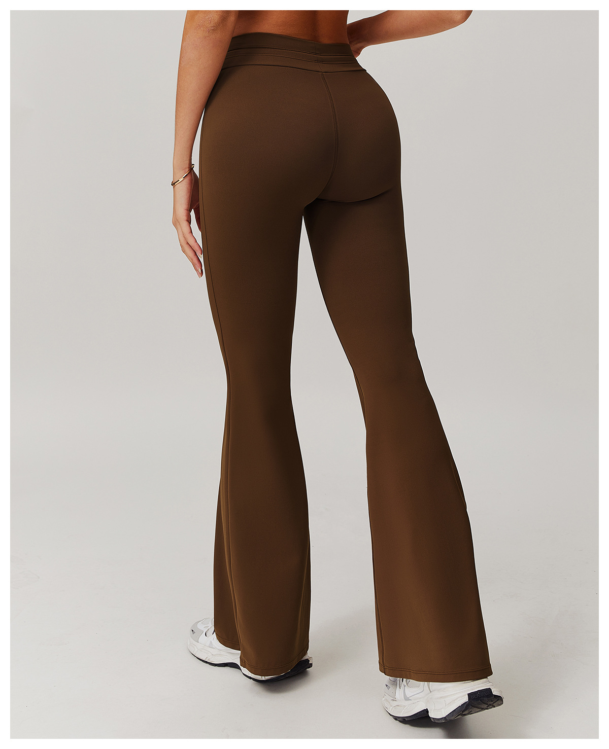 Ombreezy High-Waist Flared Yoga Trousers with Sculpting Fit"