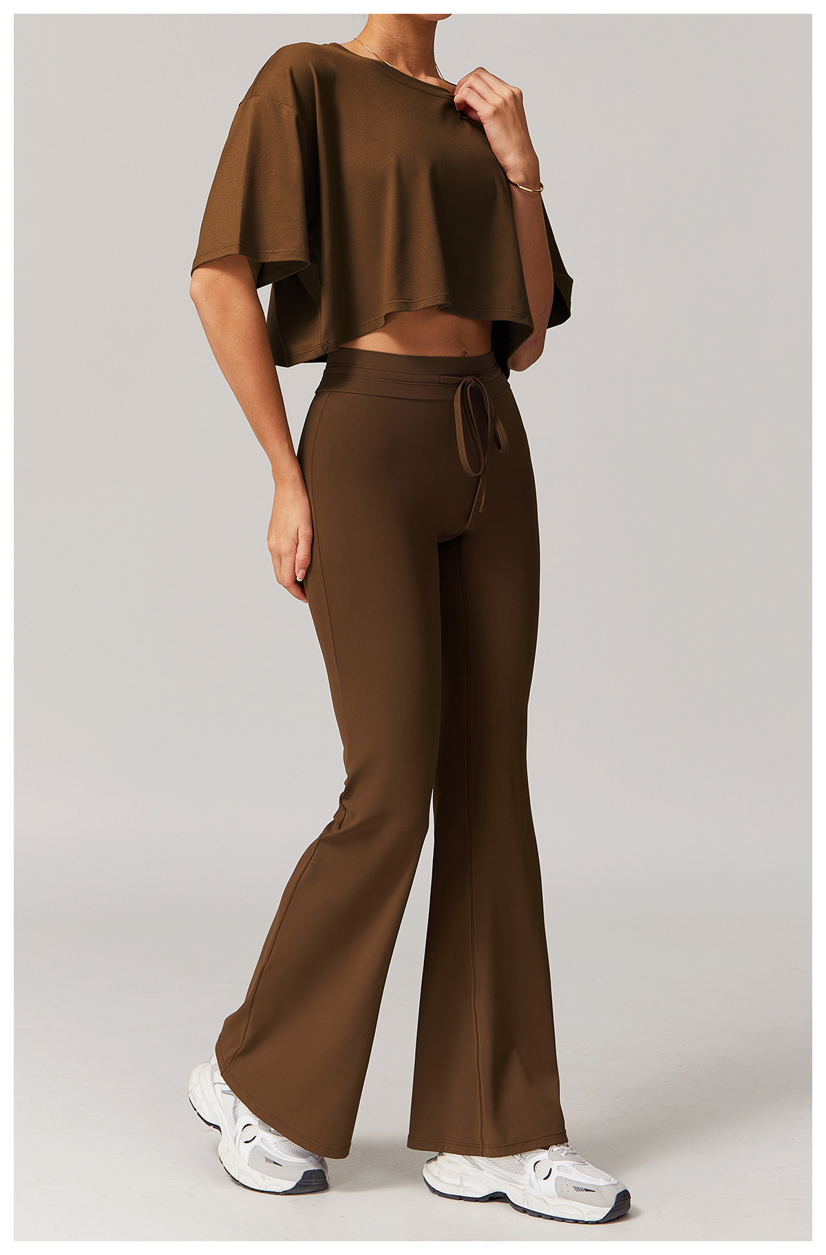 Ombreezy High-Waist Flared Yoga Trousers with Sculpting Fit"