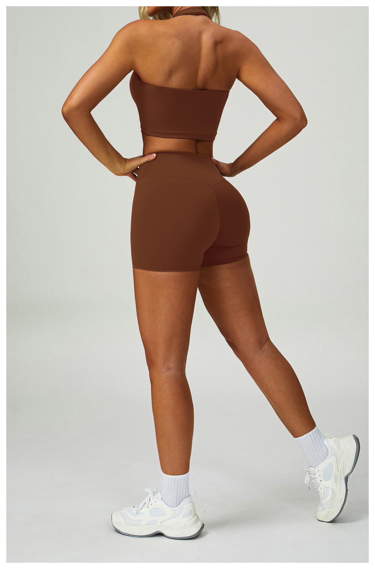 Ombreezy Halter Neck Breathable Sports Bra