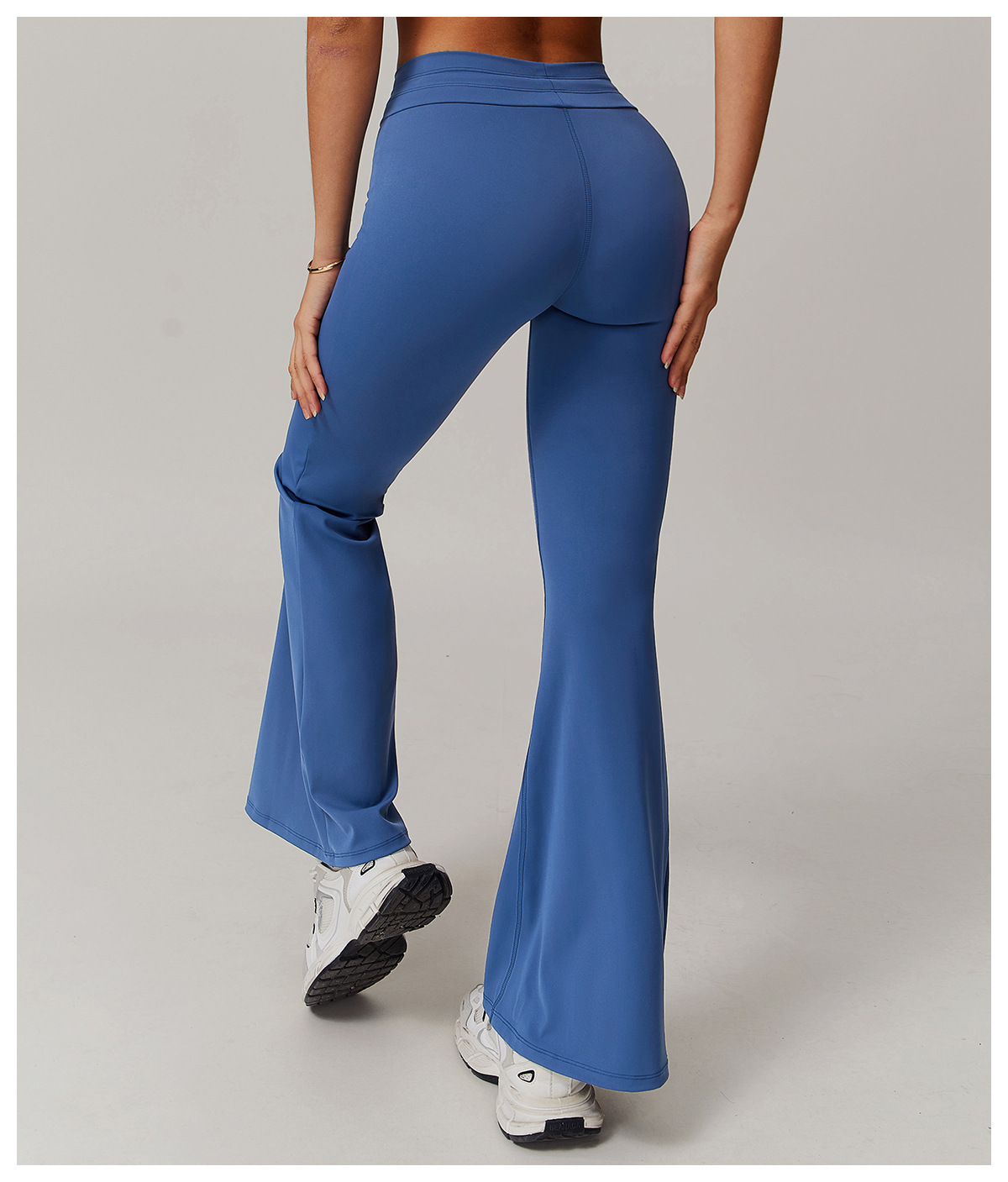 Ombreezy High-Waist Flared Yoga Trousers with Sculpting Fit"