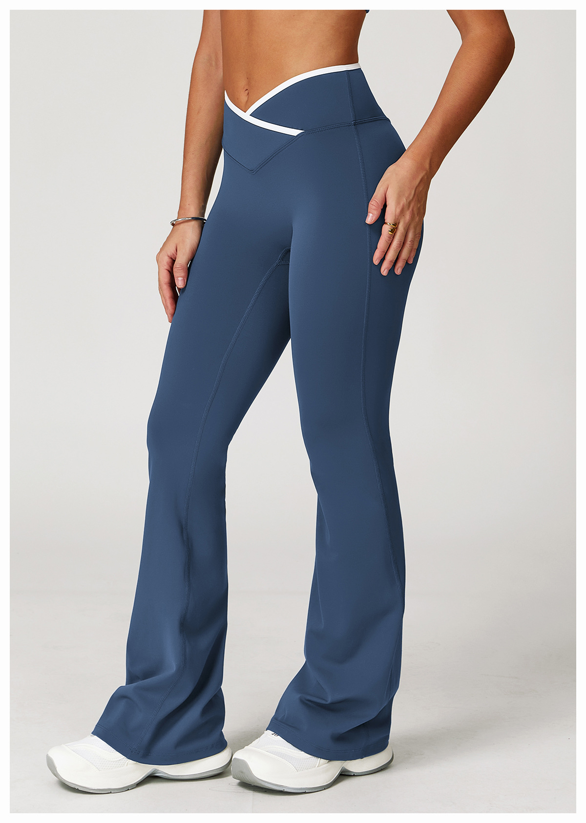 Ombreezy Slim-Fit Flared Yoga Leggings