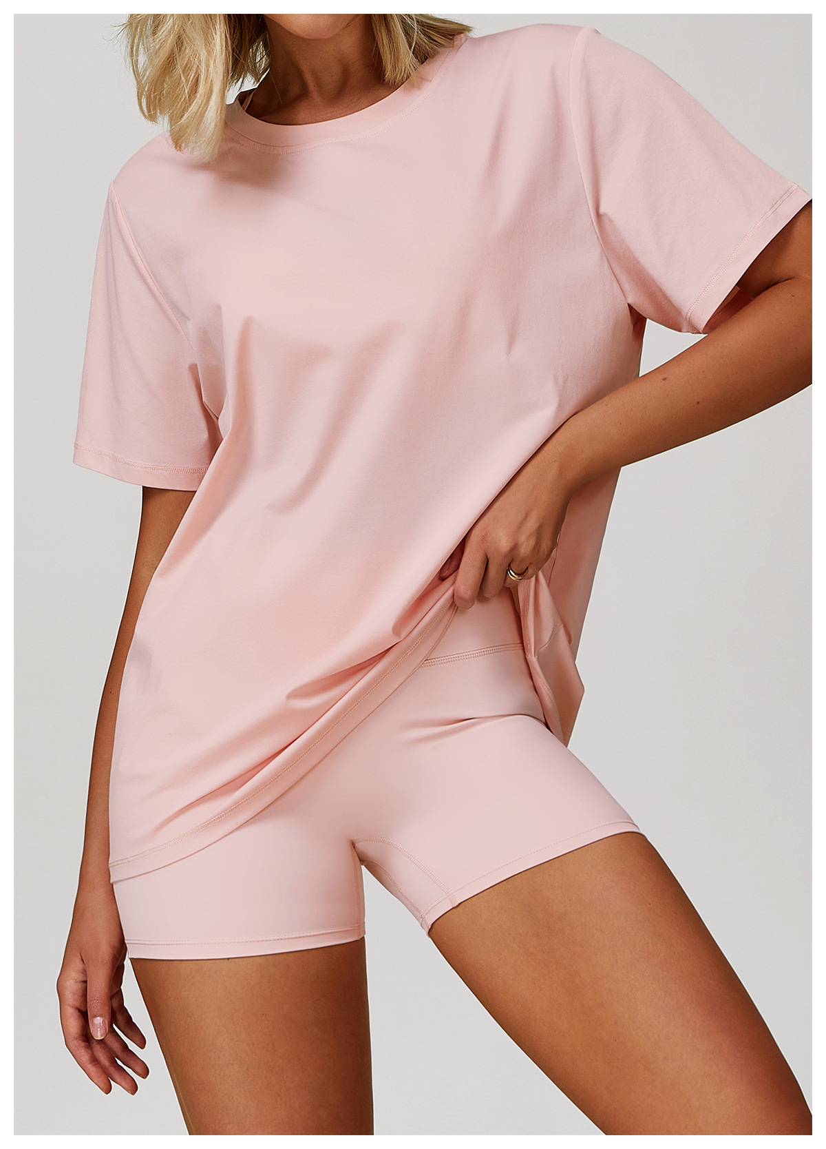 Versatile Round-Neck Relaxed Fit Quick-Dry Top