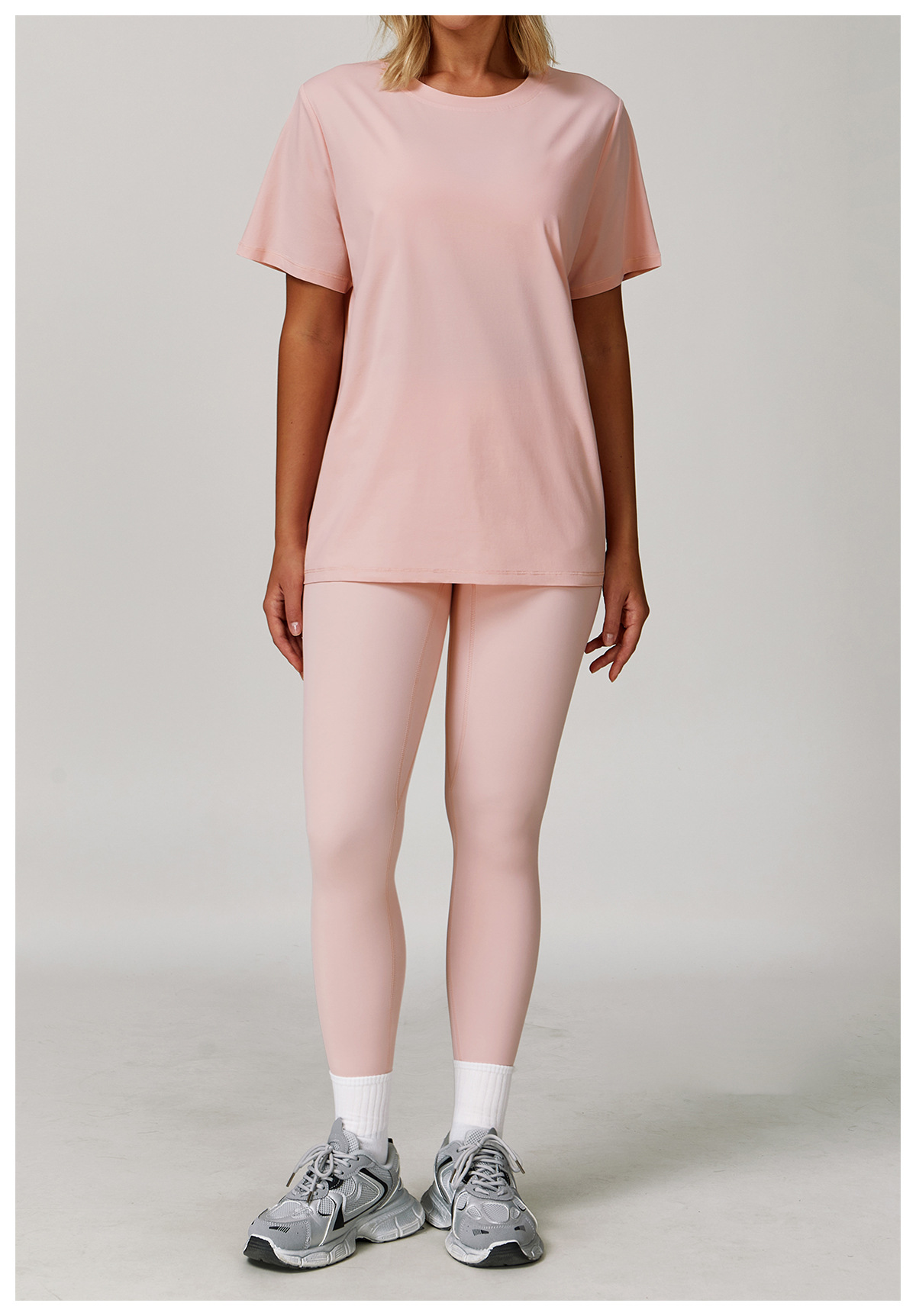 Versatile Round-Neck Relaxed Fit Quick-Dry Top