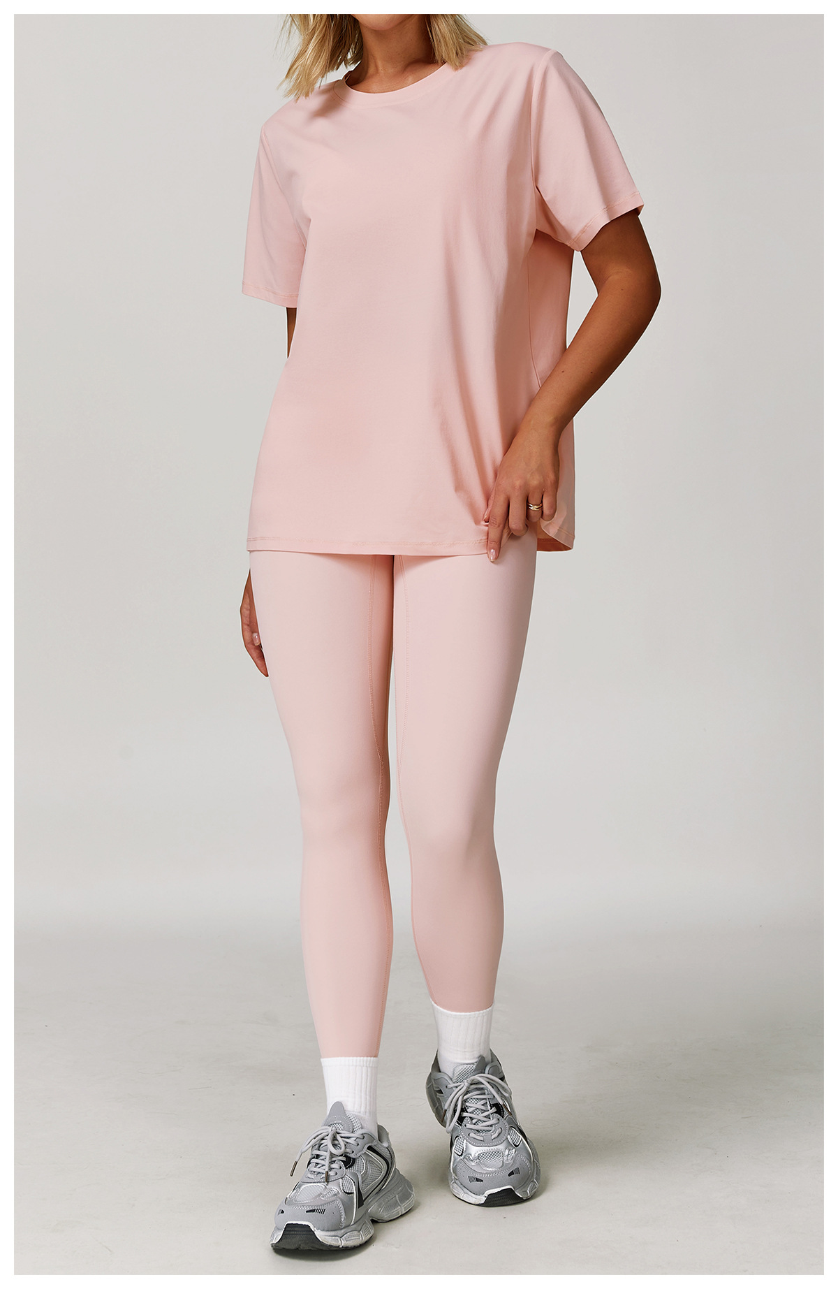 Versatile Round-Neck Relaxed Fit Quick-Dry Top