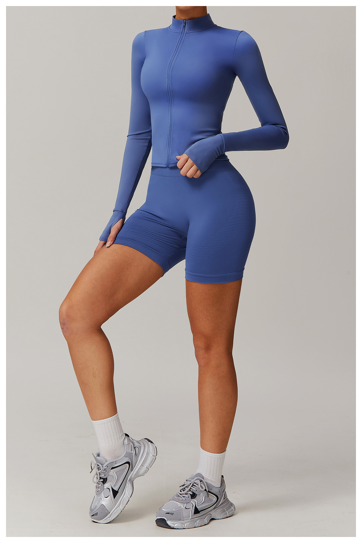 Zip-Up Running Jacket with a Slim Fit