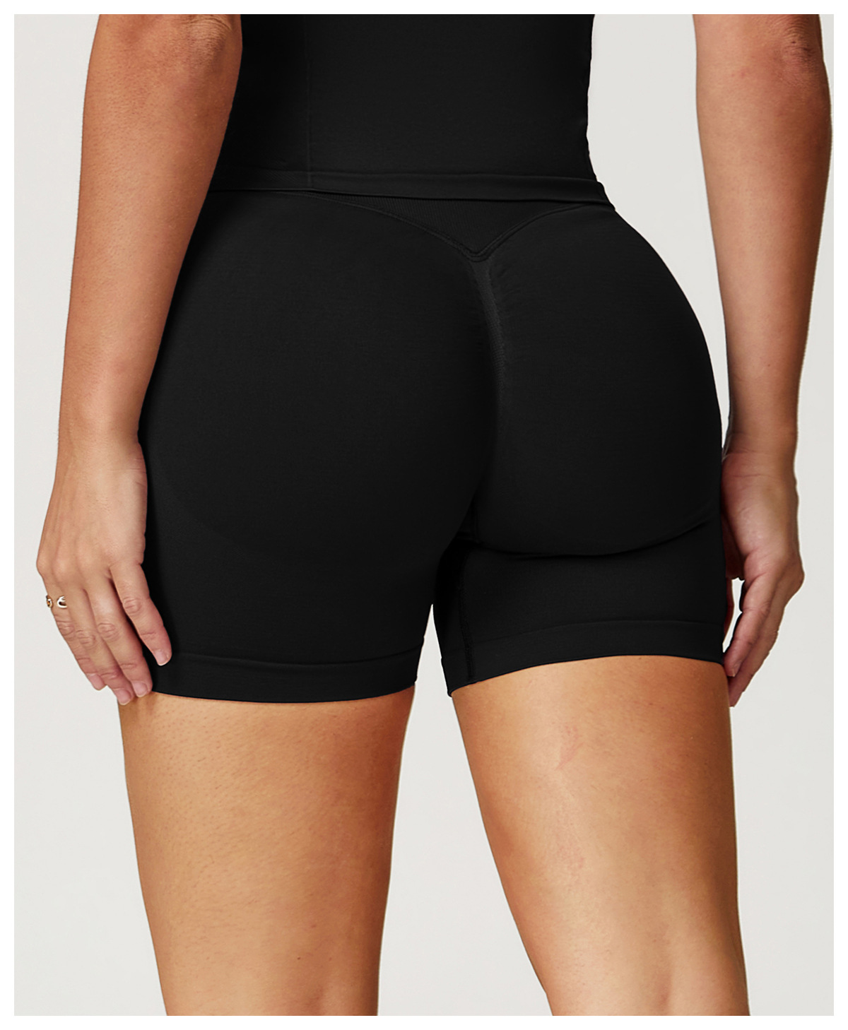Ombreezy Seamless High-Waisted Yoga Shorts