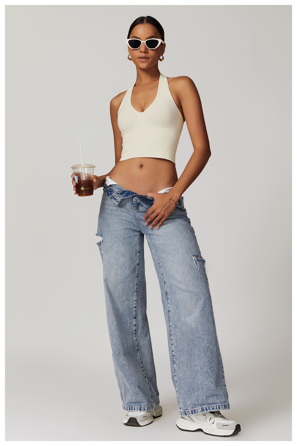 Ombreezy Breathable Halterneck Yoga Bra with Racerback Design