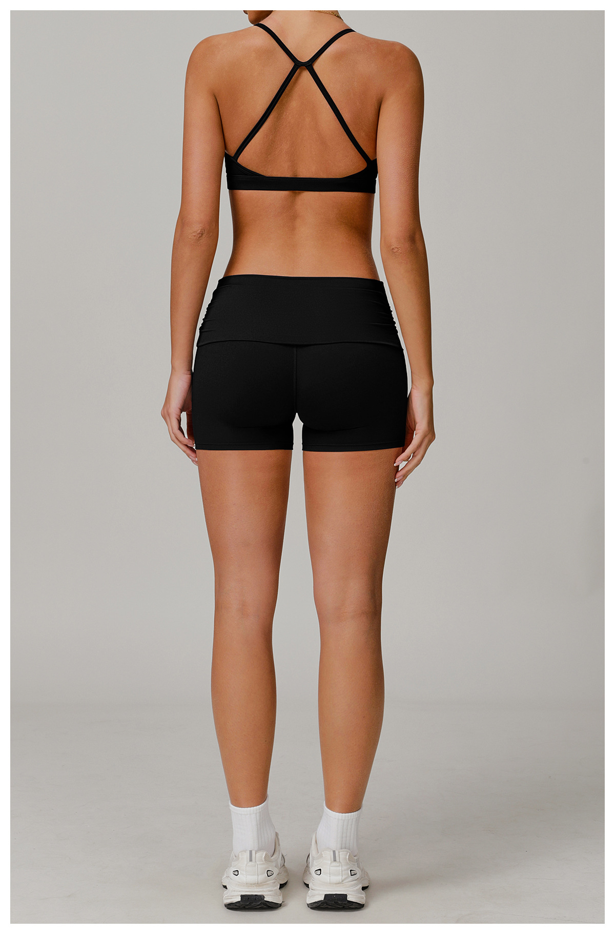 Ombreezy Strappy Back Sports Bra for Yoga & Fitness