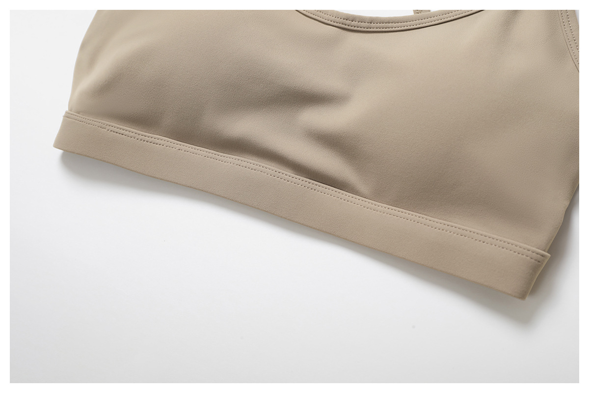 Ombreezy Strappy Back Sports Bra for Yoga & Fitness