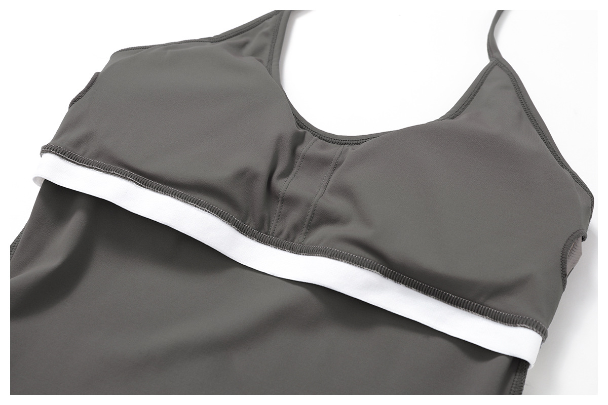 Ombreezy Racerback Yoga Vest with Built-In Bra