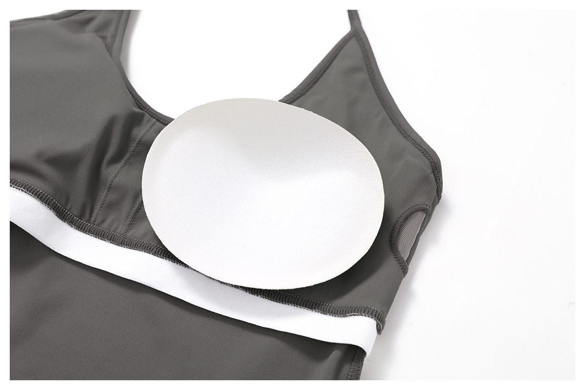 Ombreezy Racerback Yoga Vest with Built-In Bra