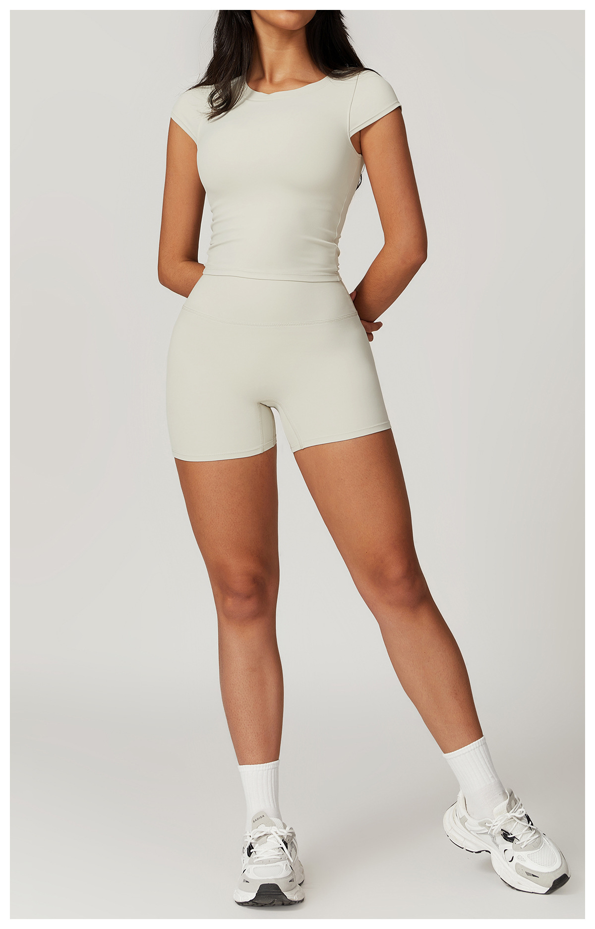 Brushed High-Waisted Yoga Shorts – Sculpting & Ultra-Soft