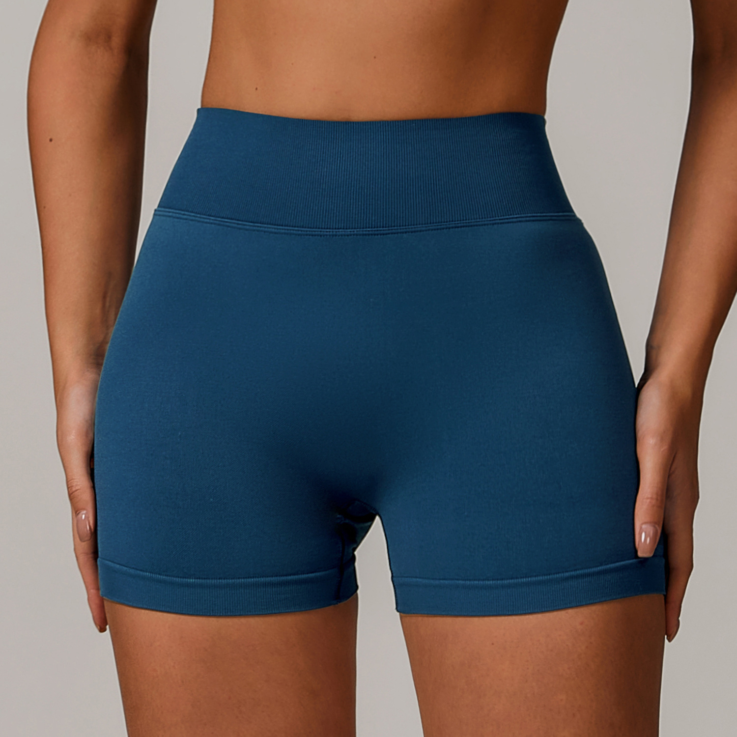 Ombreezy Seamless High-Waisted Yoga Shorts