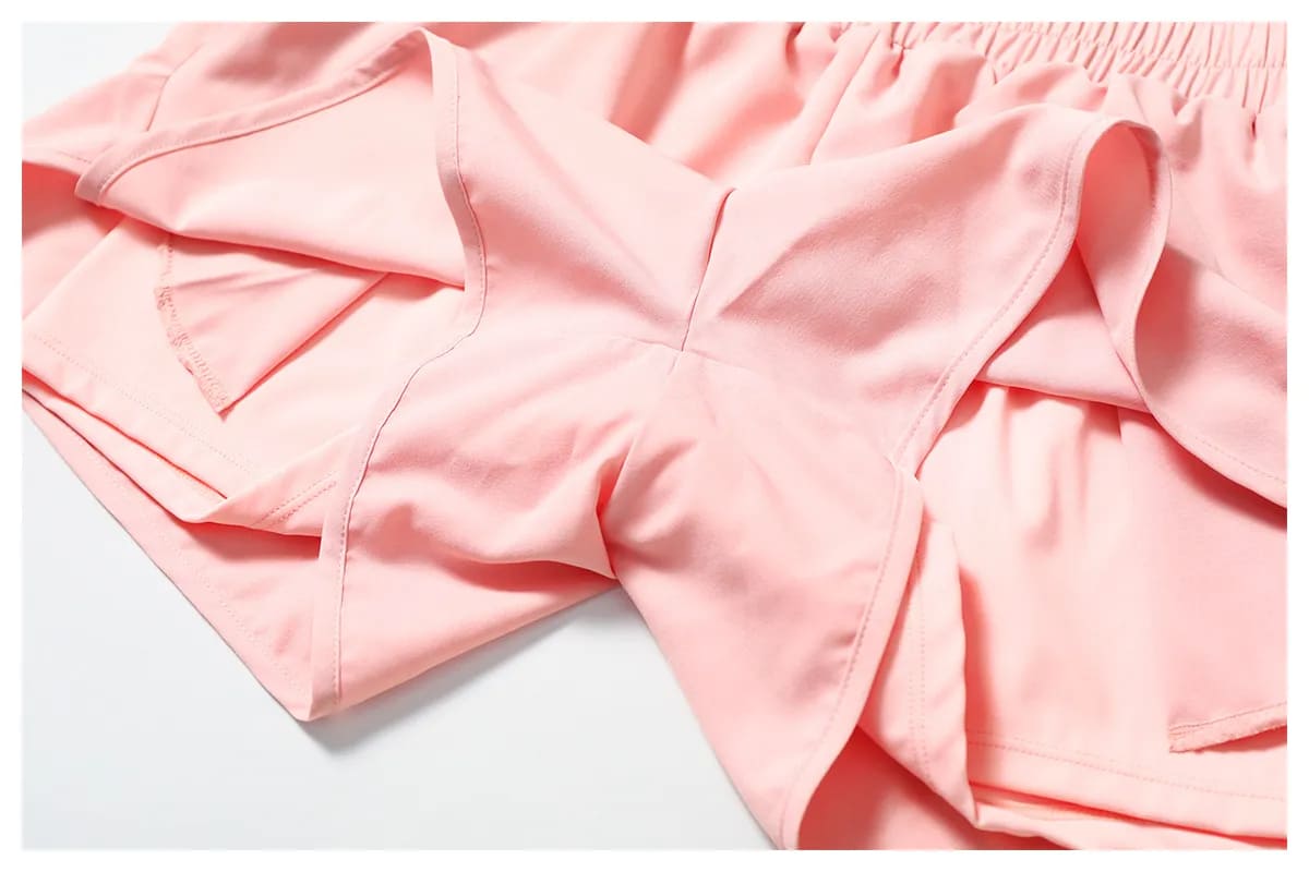 Omnbreezy Pocketed Quick-Dry Yoga Shorts 