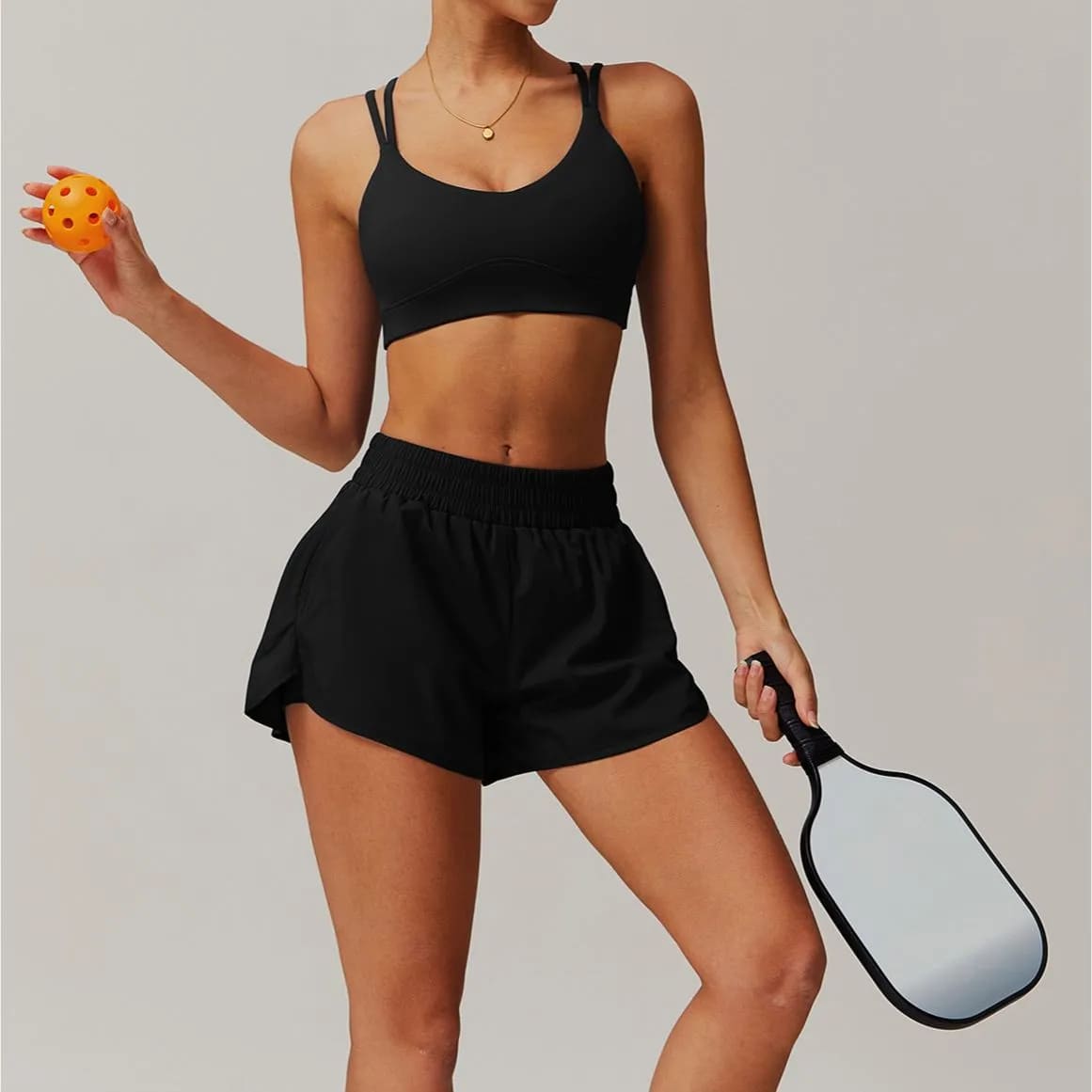 Omnbreezy Pocketed Quick-Dry Yoga Shorts 