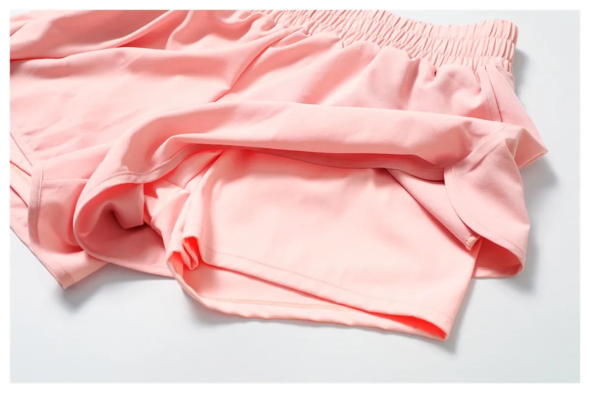 Omnbreezy Pocketed Quick-Dry Yoga Shorts 