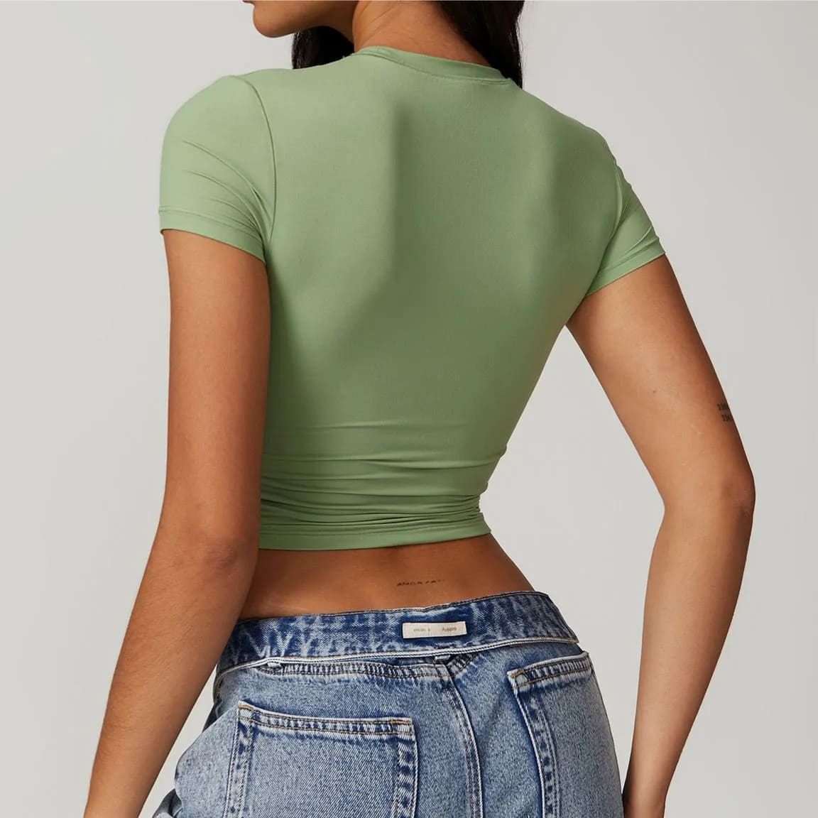 Ombreezy Versatile Slim-Fit Quick-Dry Training Tee