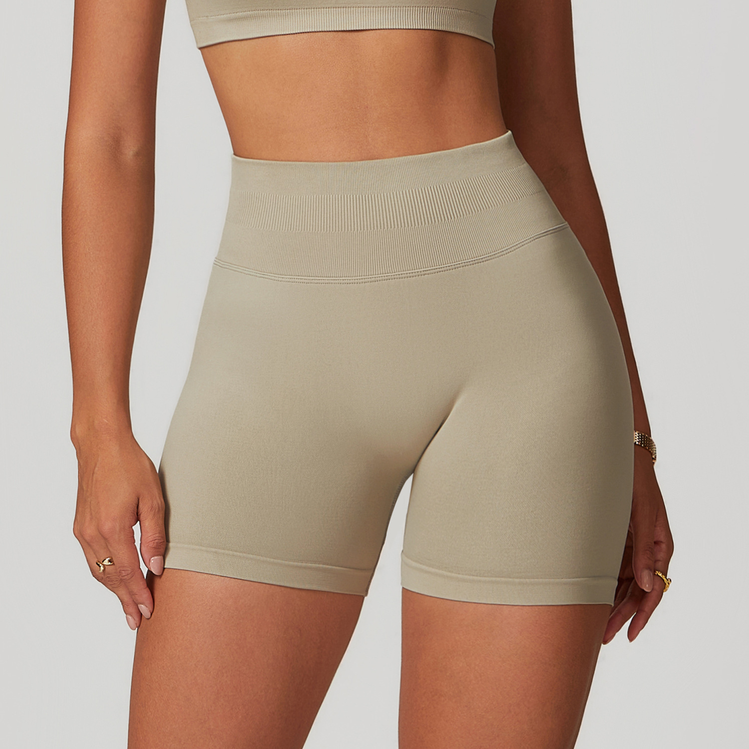 Ombreezy Seamless High-Waisted Yoga Shorts
