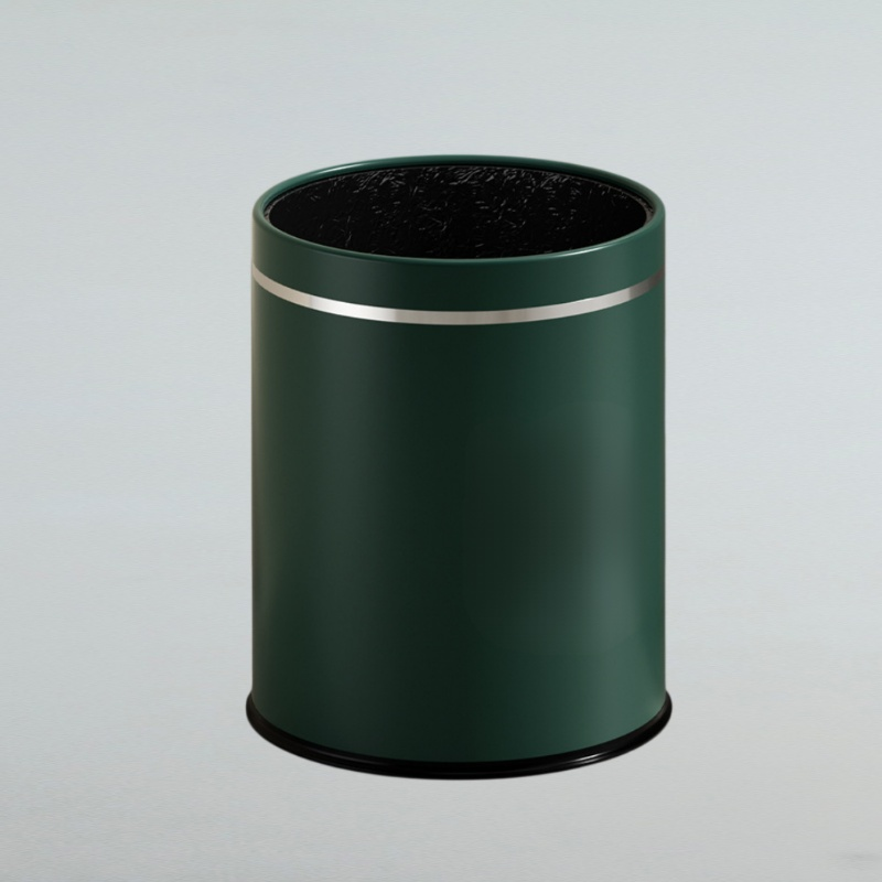 Large capacity household trash can