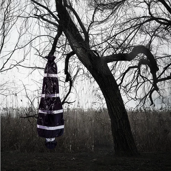 Horror prop inflatable dummy corpse