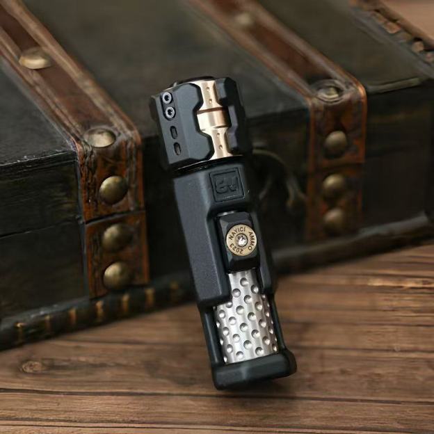 Musketeer Fingertip Spinner