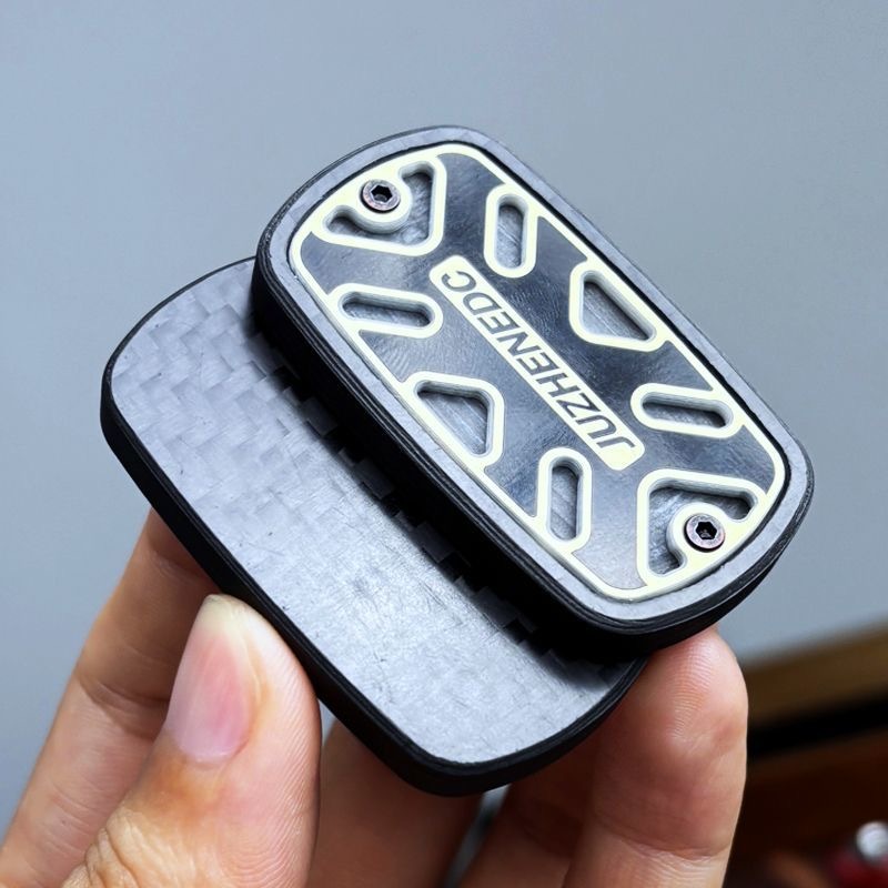 Carbon Fiber Push Card