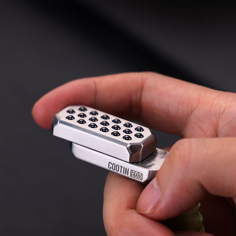 Toad Infinite-Position Push Card