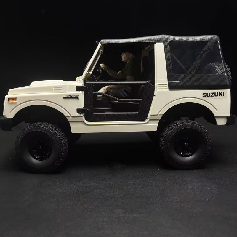 1:10 Suzuki Jimny JA11 Scale Off-Road Crawler | Custom RC with 3D-Printed Moving Driver Figure, Ready-to-Run