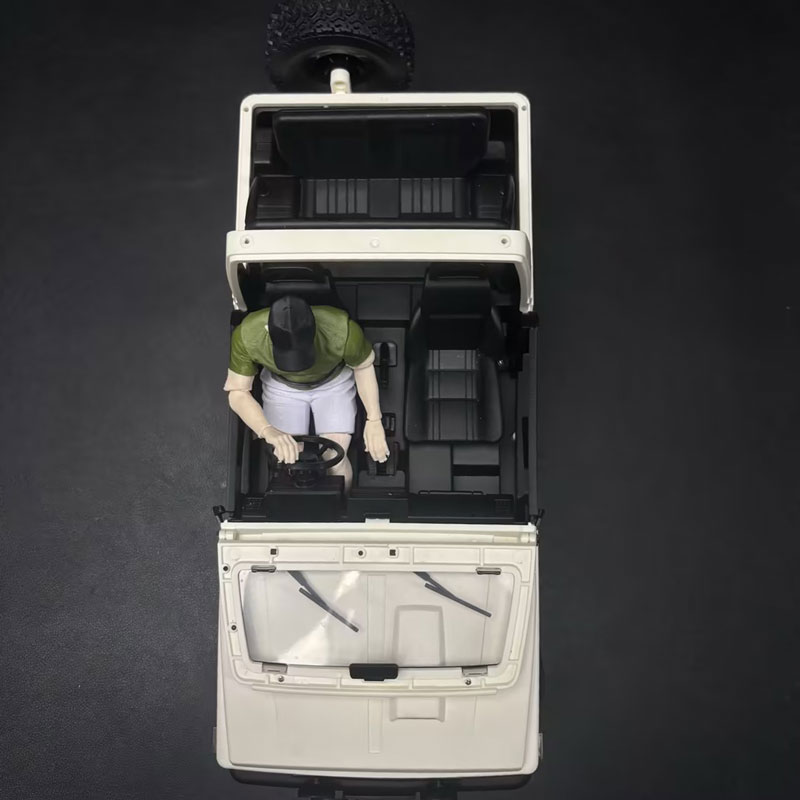 1:10 Suzuki Jimny JA11 Scale Off-Road Crawler | Custom RC with 3D-Printed Moving Driver Figure, Ready-to-Run