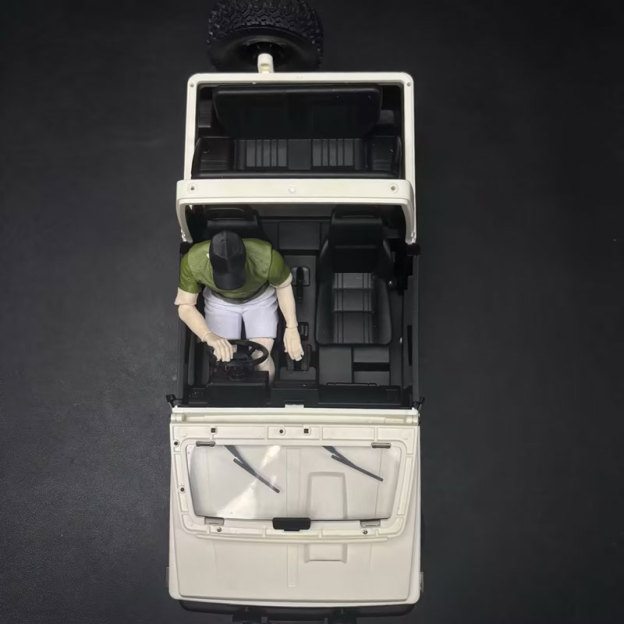 1:10 Suzuki Jimny JA11 Scale Off-Road Crawler | Custom RC with 3D-Printed Moving Driver Figure, Ready-to-Run